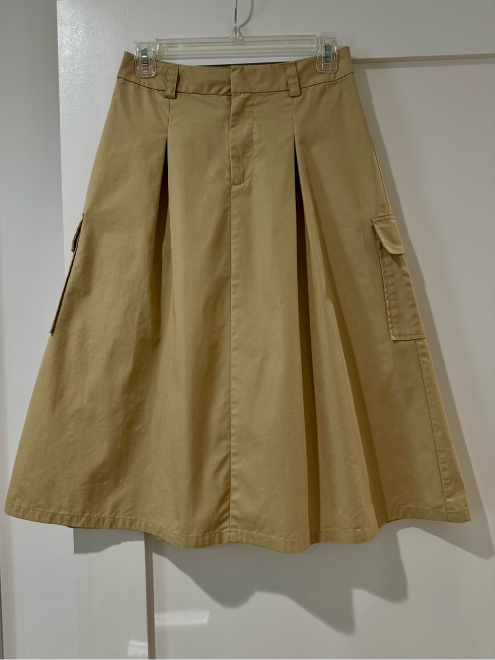 H&M A-Line Cargo Pocket Skirt in Khaki